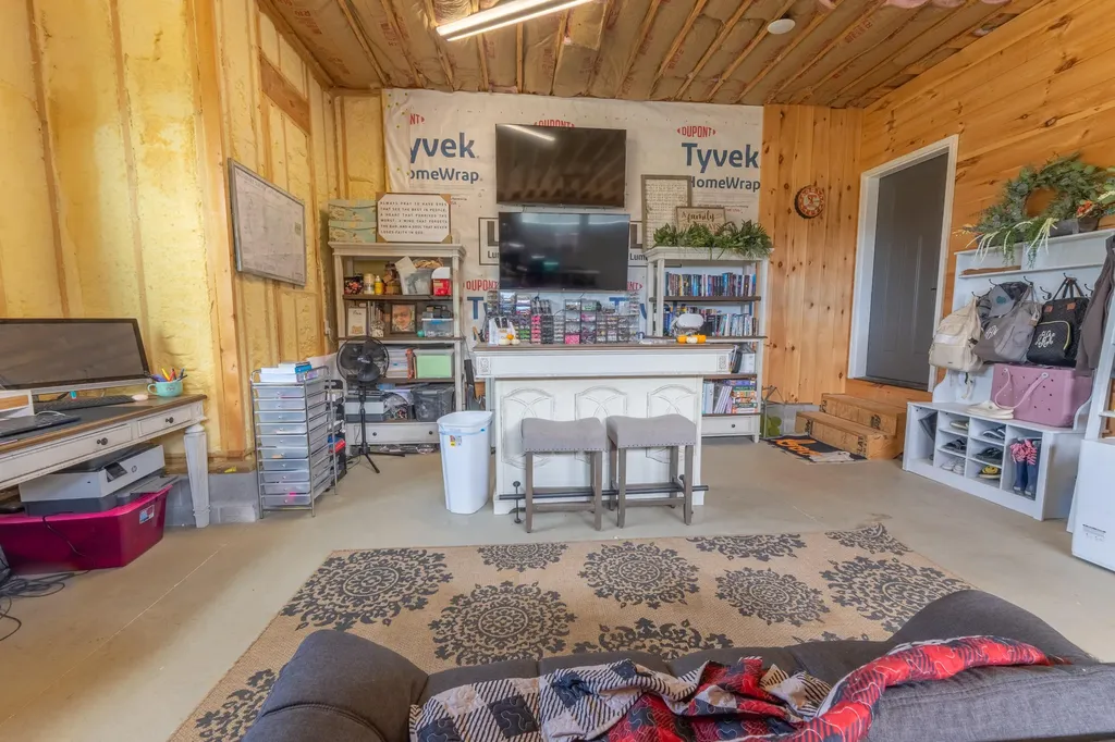 495 Kentucky 1470 Strunk KY 42649
