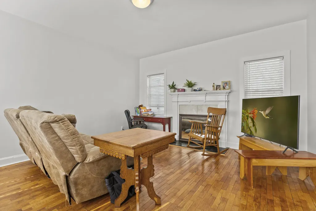 754 E Main Street Frankfort KY 40601