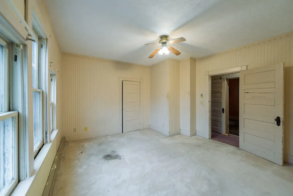 334 S Burns Avenue Winchester KY 40391