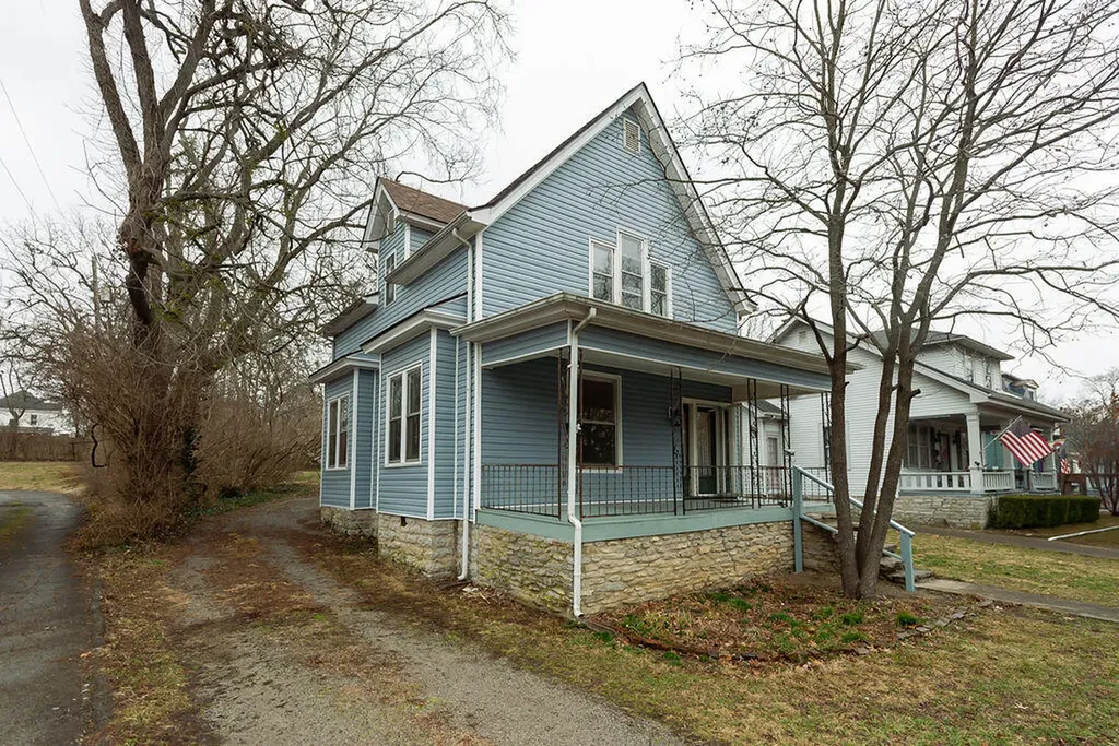 334 S Burns Avenue Winchester KY 40391