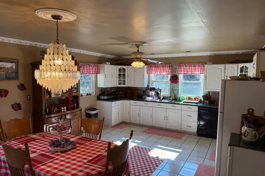 520 State Highway 708 Beattyville KY 41311