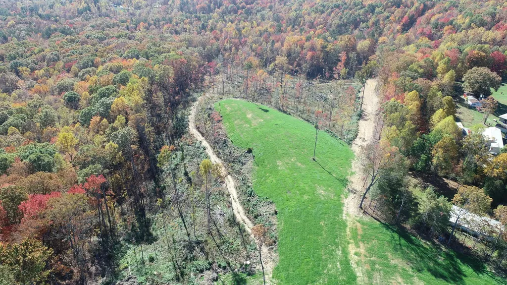 8888 Highway 90 Road Corbin KY 40701