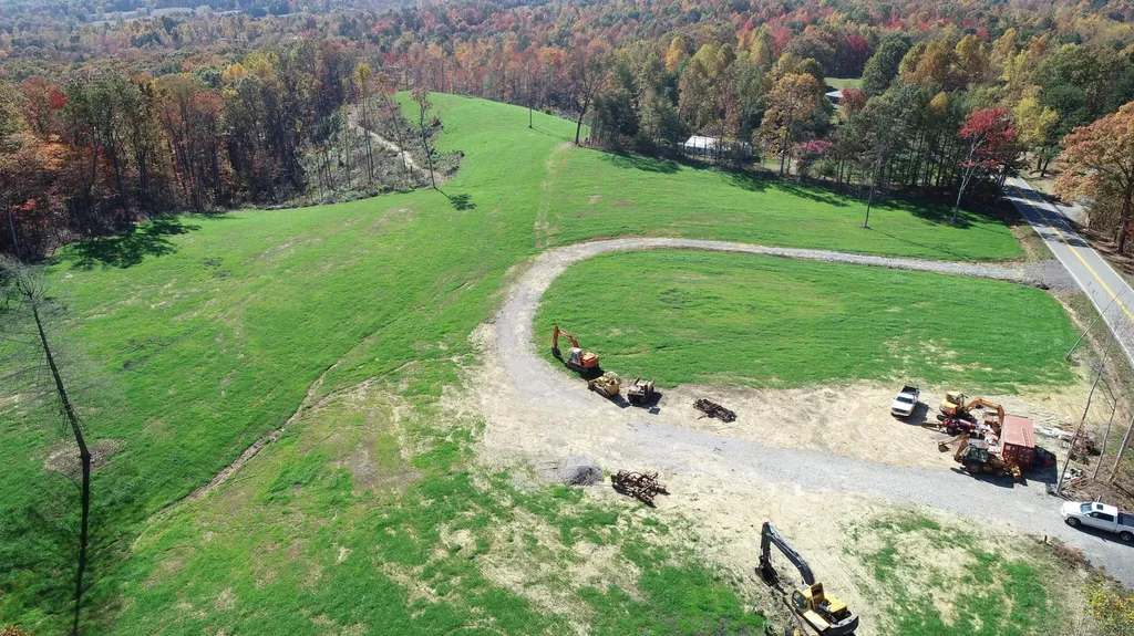 8888 Highway 90 Road Corbin KY 40701