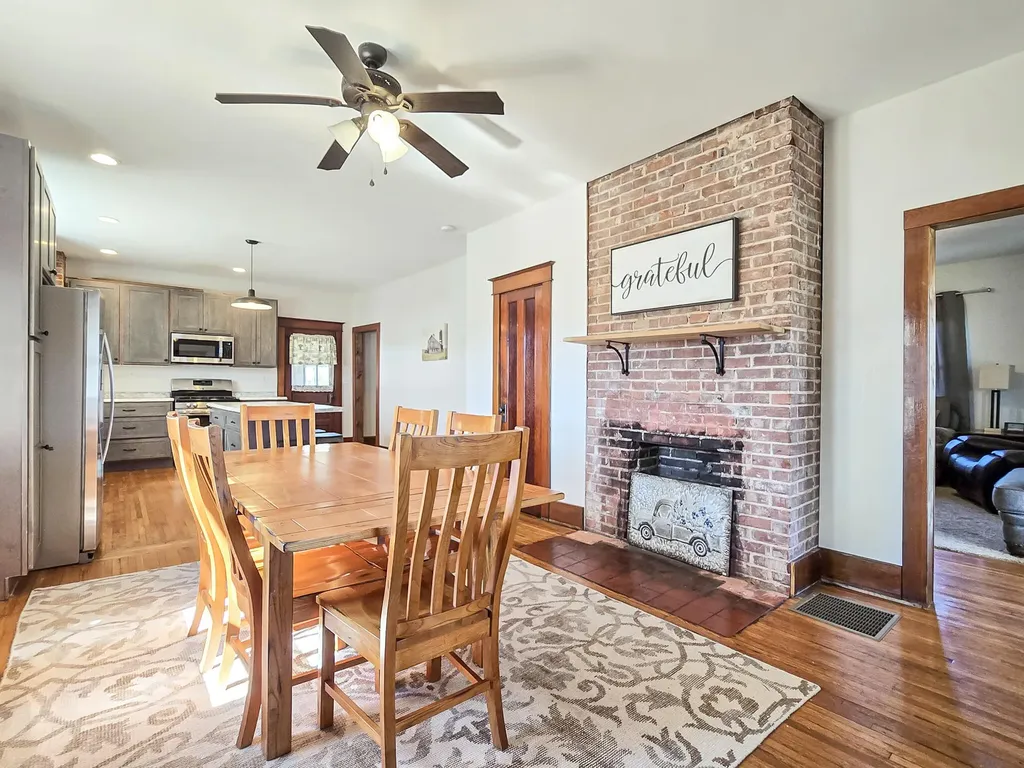 423 Loop Road Hustonville KY 40437