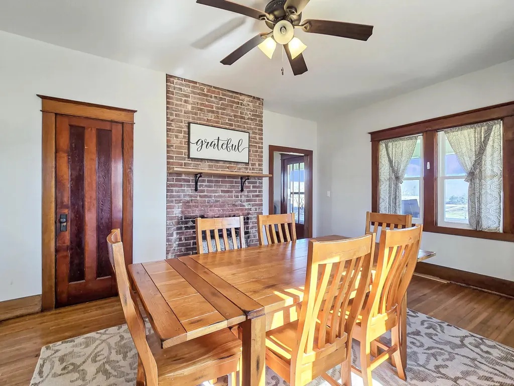 423 Loop Road Hustonville KY 40437