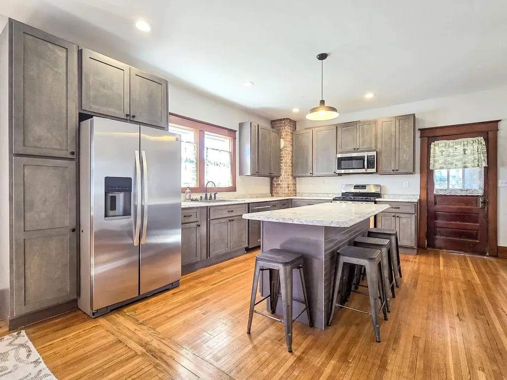 423 Loop Road Hustonville KY 40437