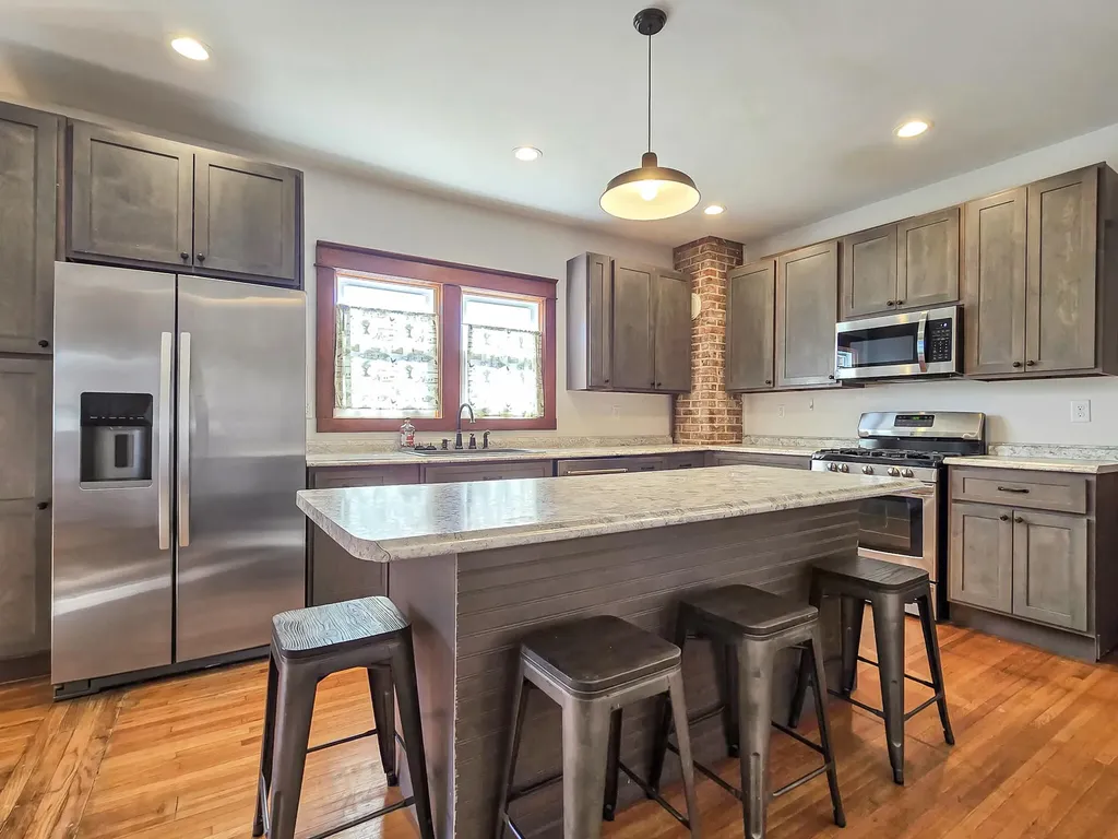423 Loop Road Hustonville KY 40437