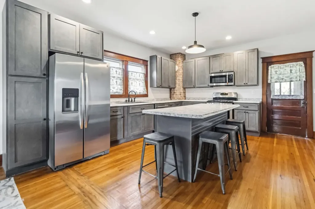 423 Loop Road Hustonville KY 40437