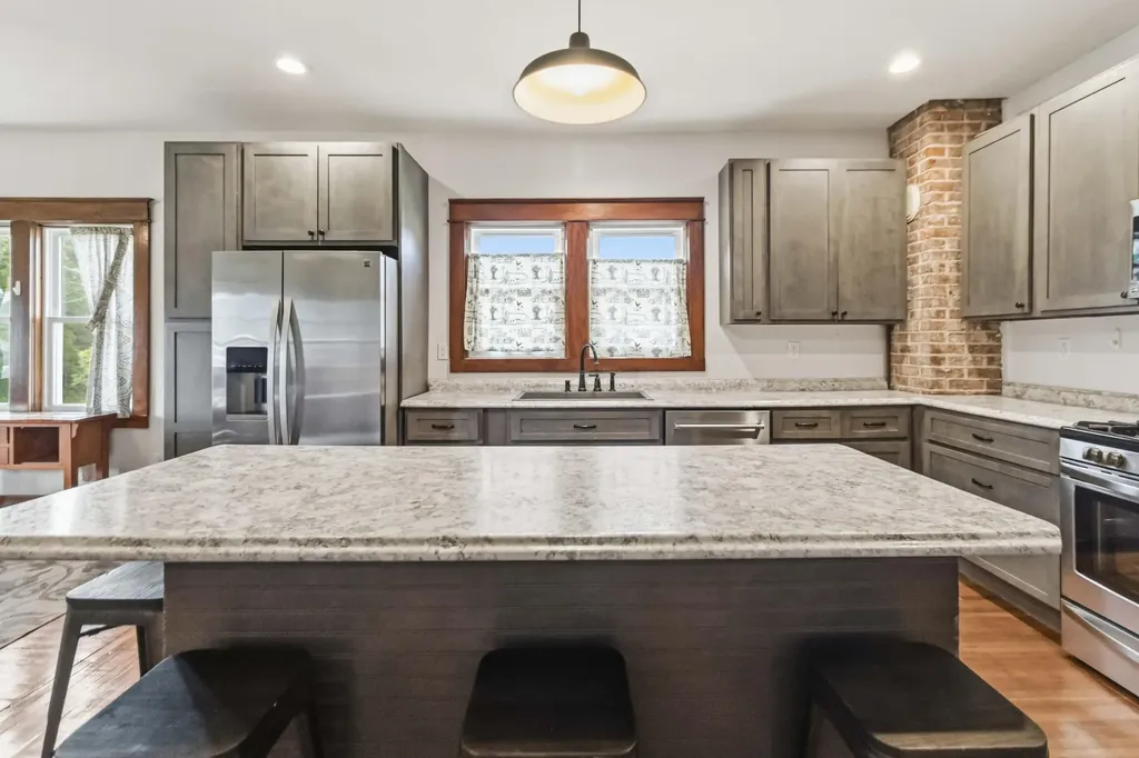 423 Loop Road Hustonville KY 40437