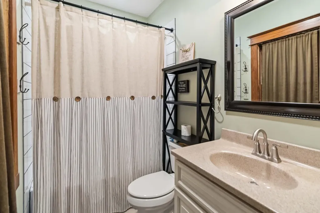423 Loop Road Hustonville KY 40437
