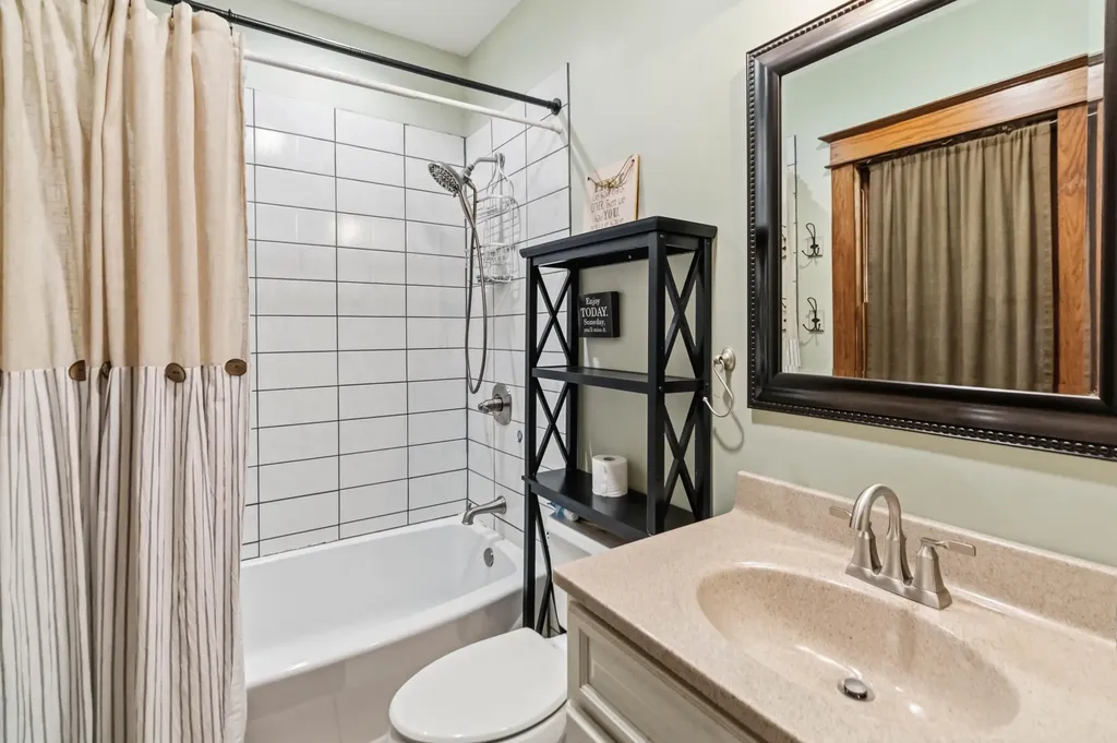 423 Loop Road Hustonville KY 40437