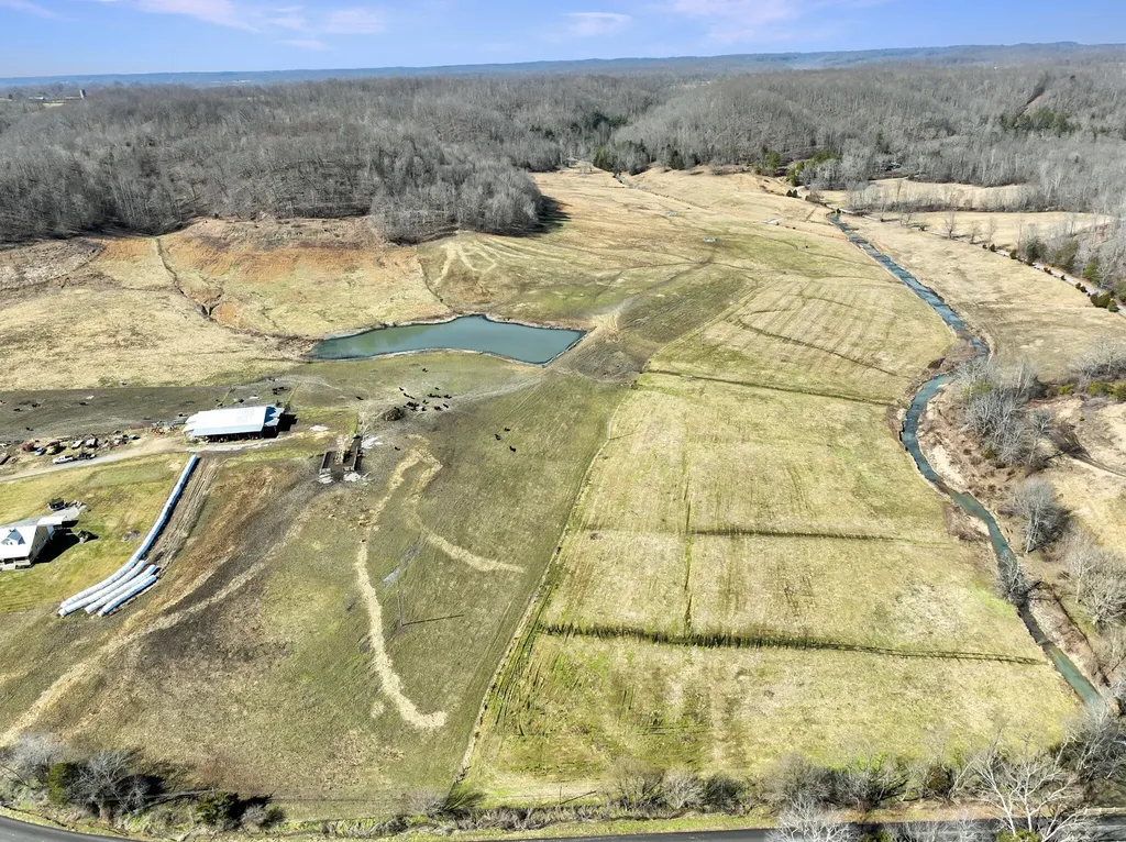 423 Loop Road Hustonville KY 40437