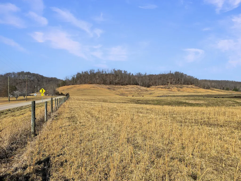 423 Loop Road Hustonville KY 40437