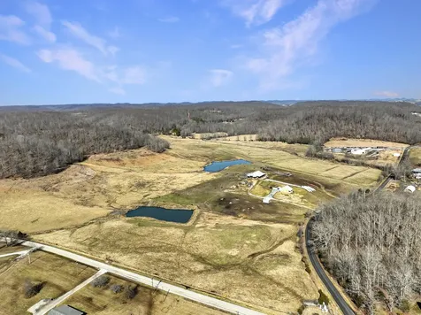 423 Loop Road Hustonville KY 40437