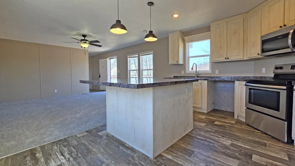 2684 Cannonball Road Somerset KY 42501