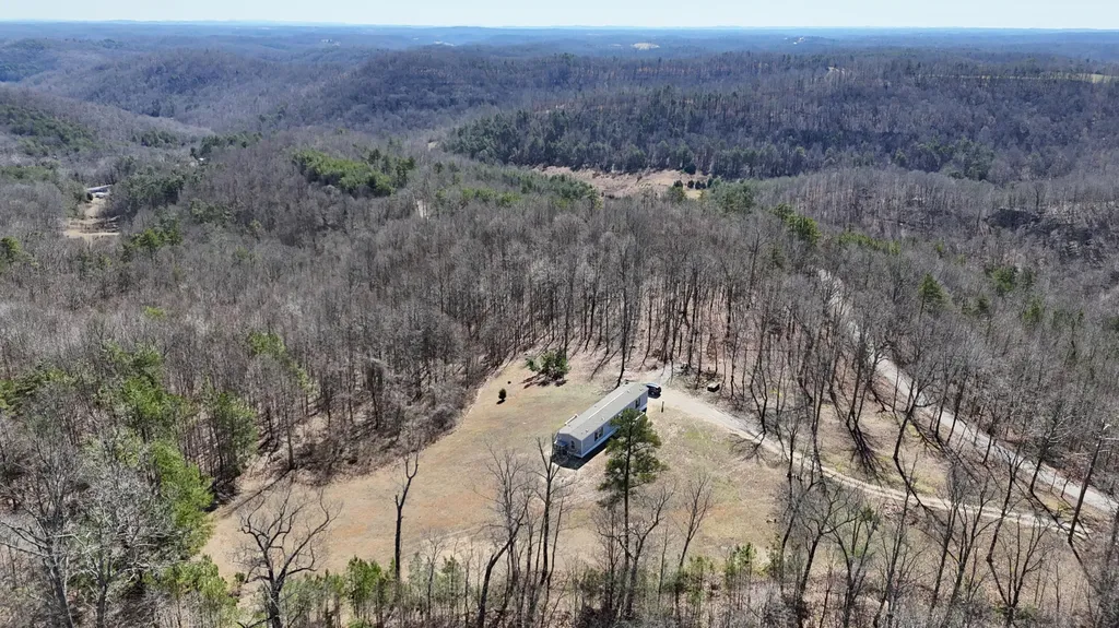 2684 Cannonball Road Somerset KY 42501