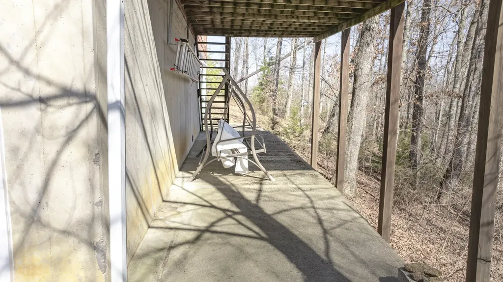 642 N Shore Drive Monticello KY 42633