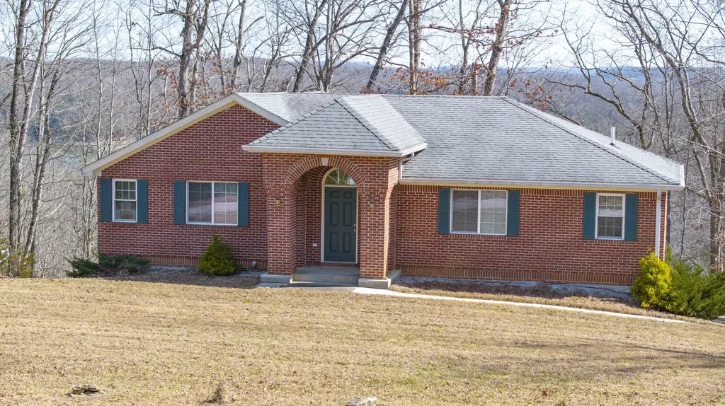 642 N Shore Drive Monticello KY 42633