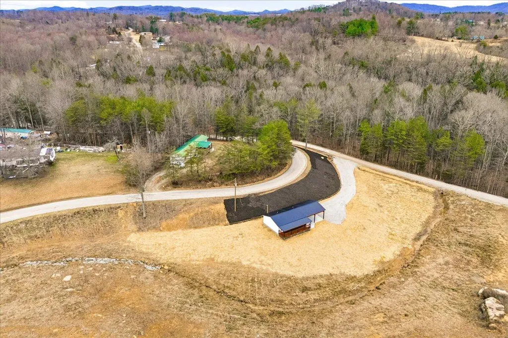 24 Audrey Drive Williamsburg KY 40769