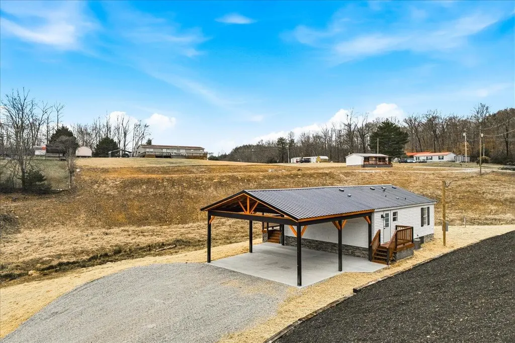 24 Audrey Drive Williamsburg KY 40769