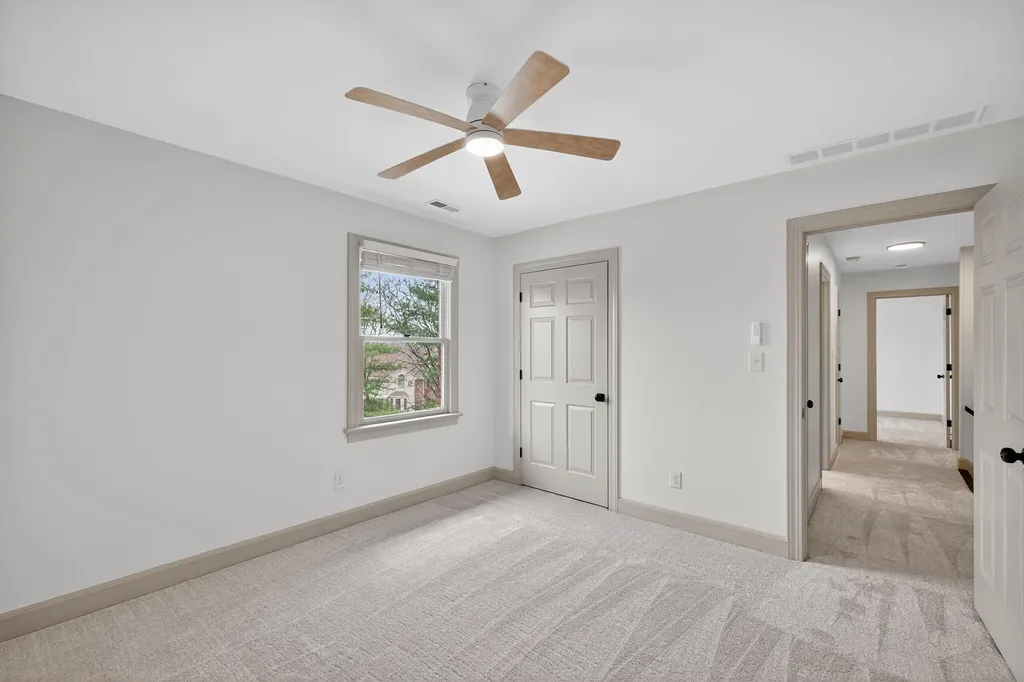 4732 Ironbridge Drive Lexington KY 40515