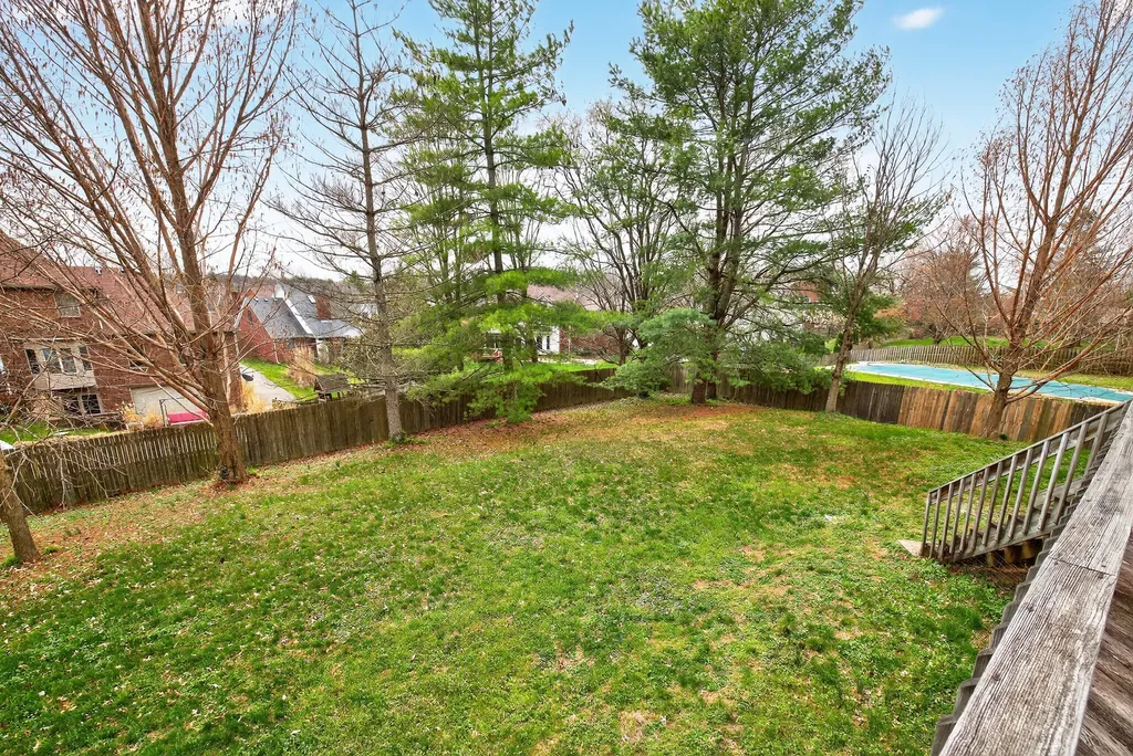 4732 Ironbridge Drive Lexington KY 40515