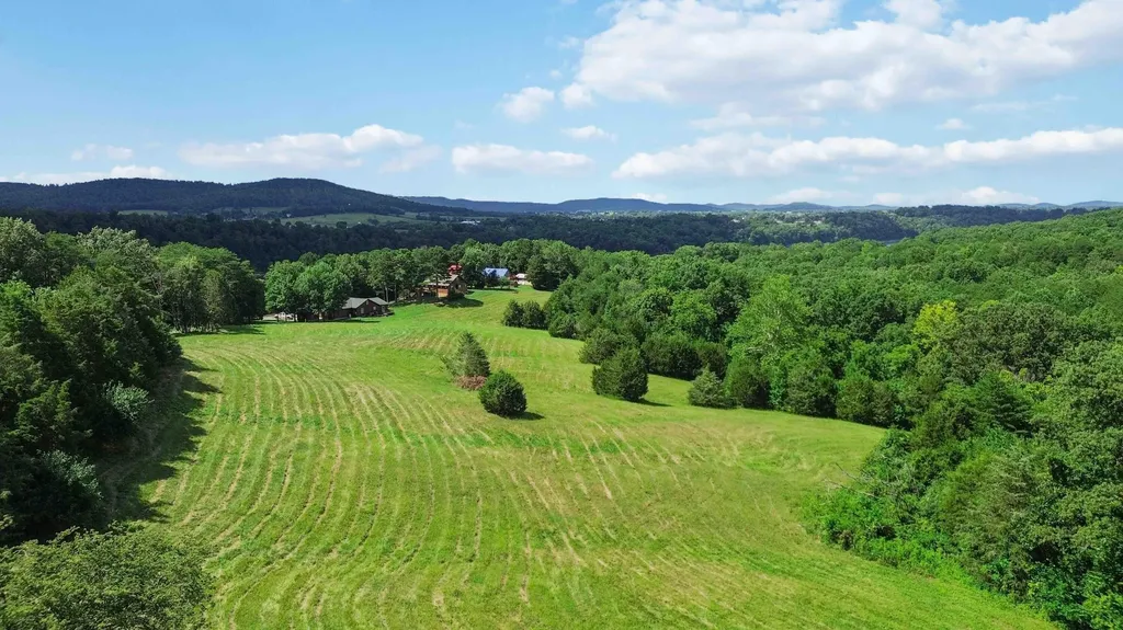 1245 Bridge Hollow Road Somerset KY 42503