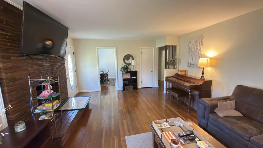 408 Highway 421 Mckee KY 40447