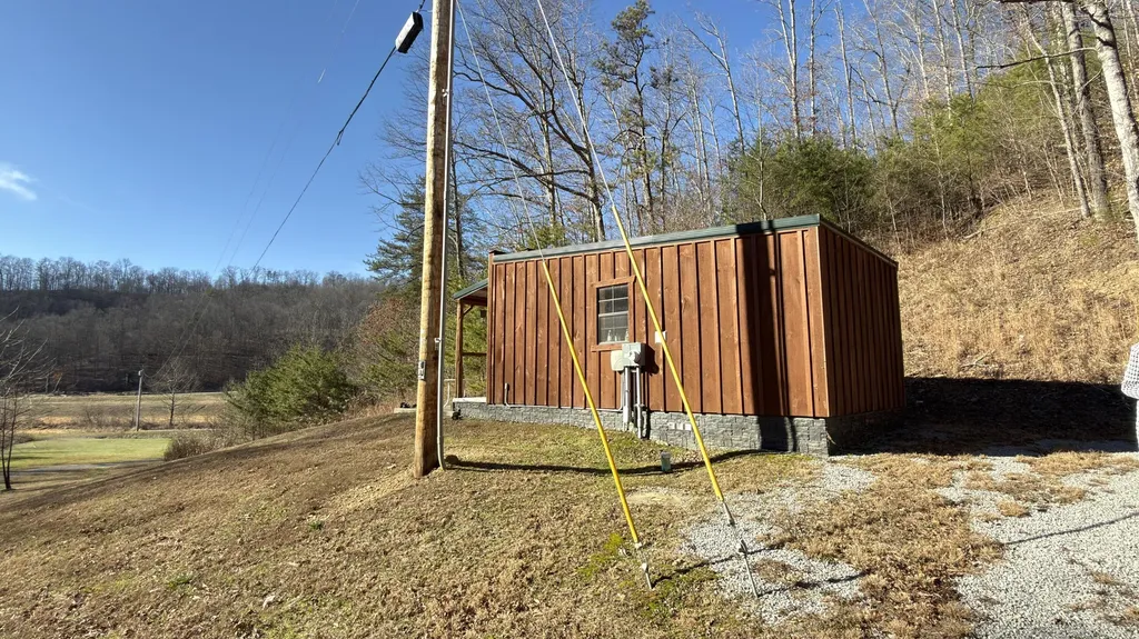 408 Highway 421 Mckee KY 40447