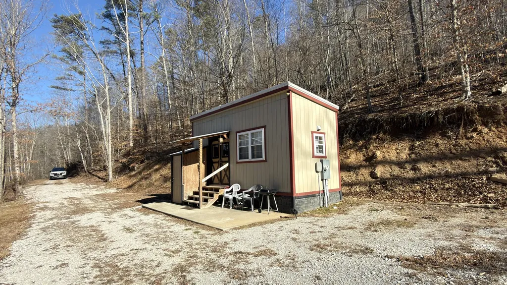 408 Highway 421 Mckee KY 40447