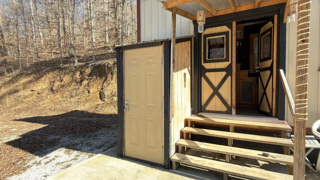 408 Highway 421 Mckee KY 40447