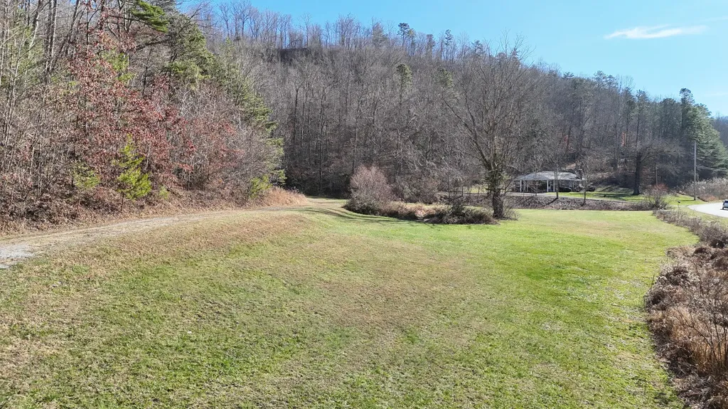 408 Highway 421 Mckee KY 40447