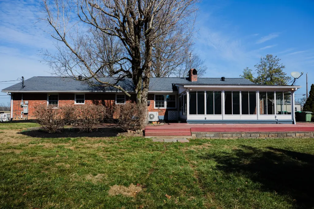 4660 Athens Walnut Hill Pike Lexington KY 40515