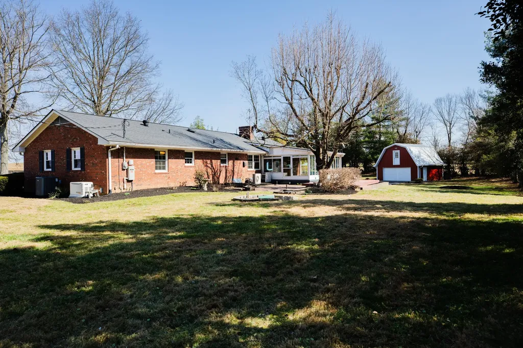 4660 Athens Walnut Hill Pike Lexington KY 40515