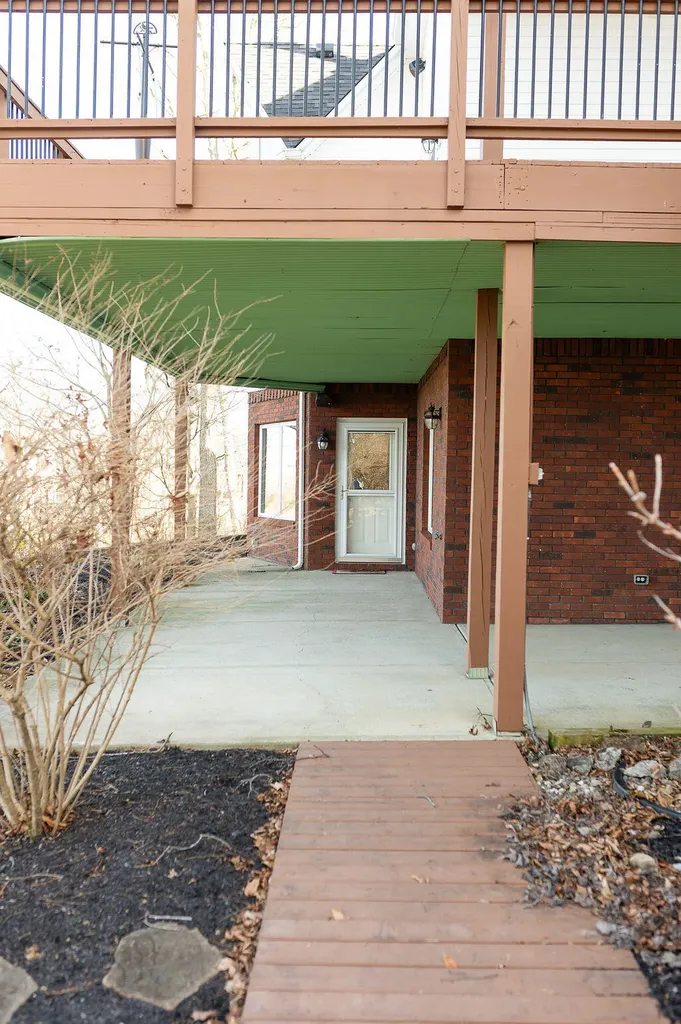 706 Hunter Drive Lancaster KY 40444