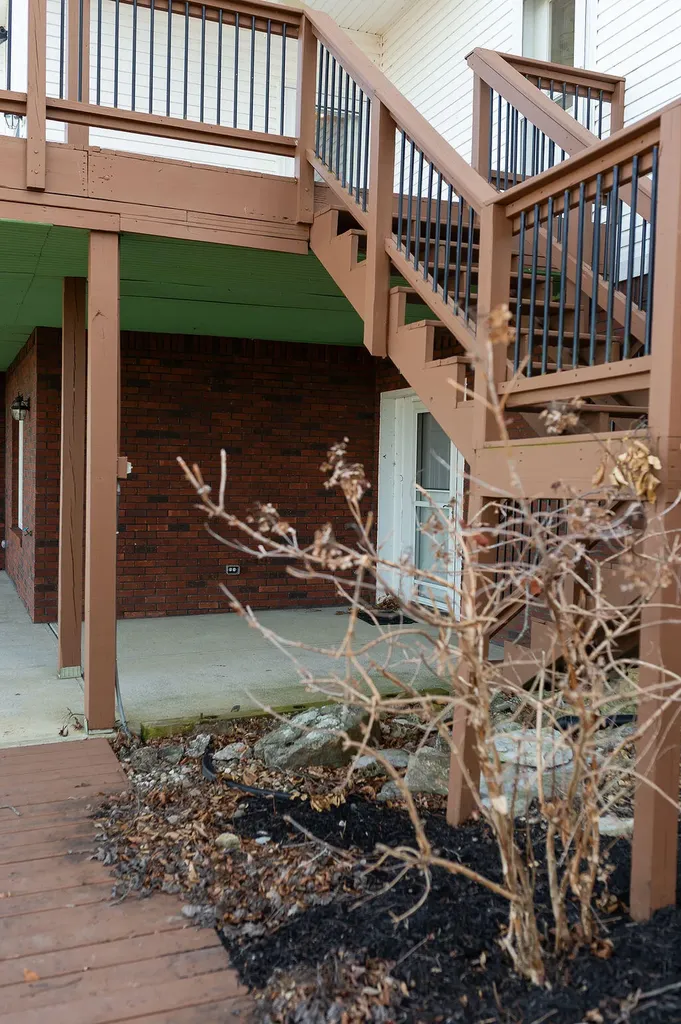 706 Hunter Drive Lancaster KY 40444