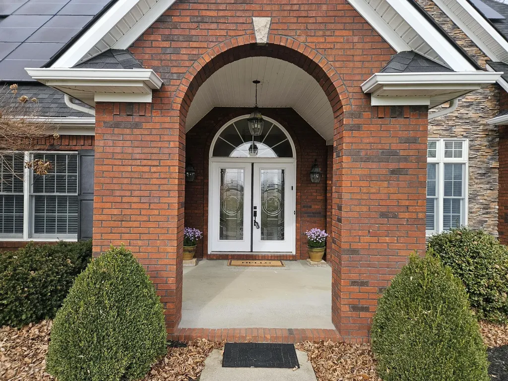 706 Hunter Drive Lancaster KY 40444
