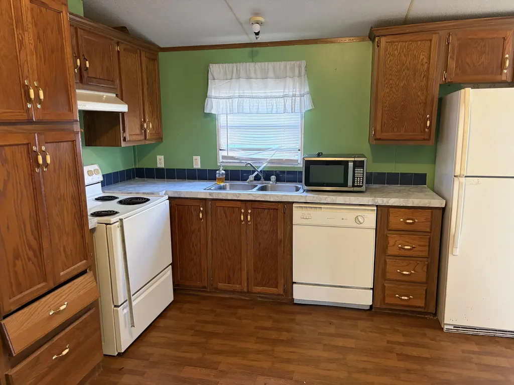 4028 Ky-225 Artemus KY 40903