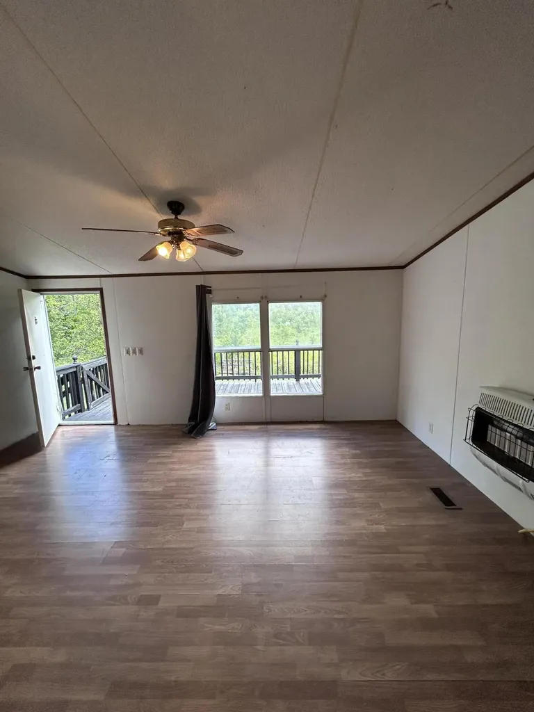 4028 Ky-225 Artemus KY 40903