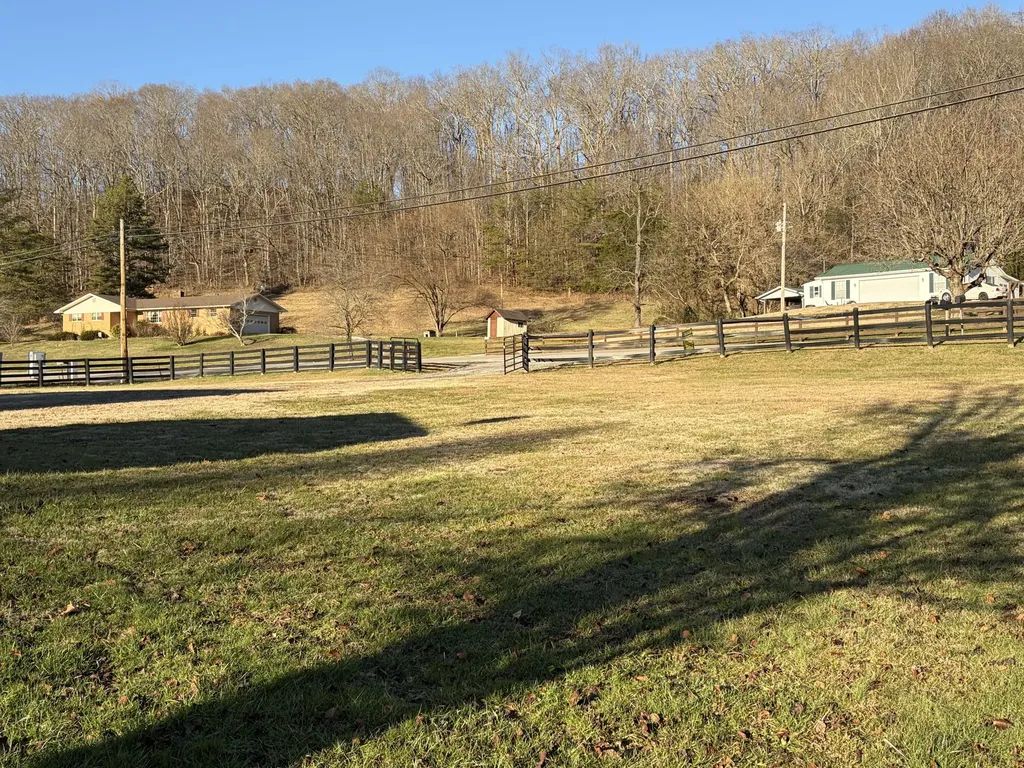 4028 Ky-225 Artemus KY 40903