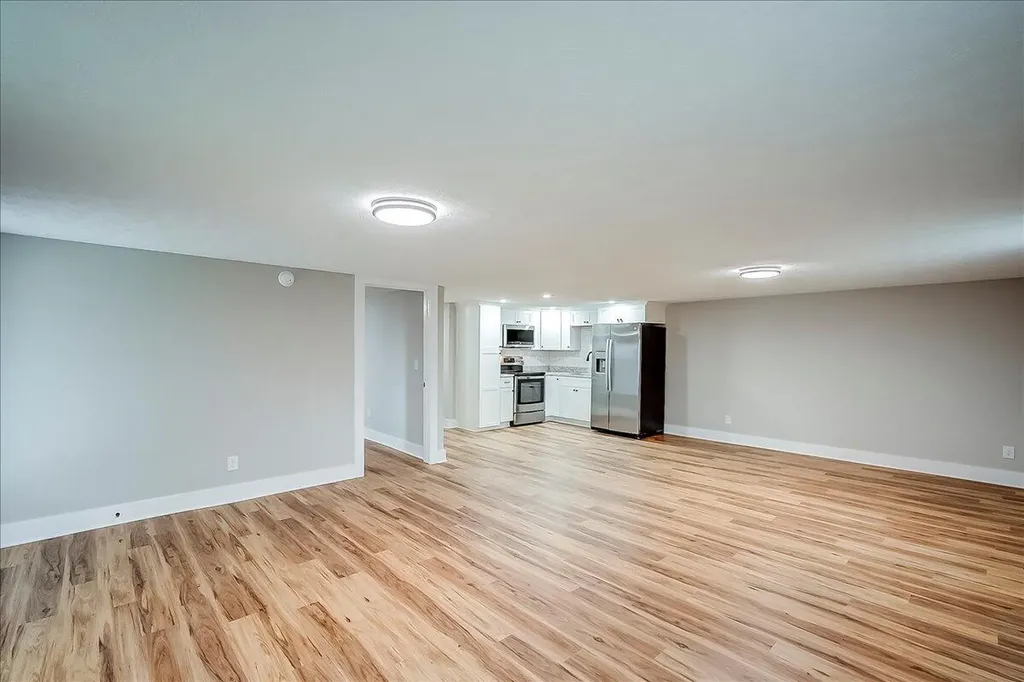 535 Twin Lakes Drive Lancaster KY 40444