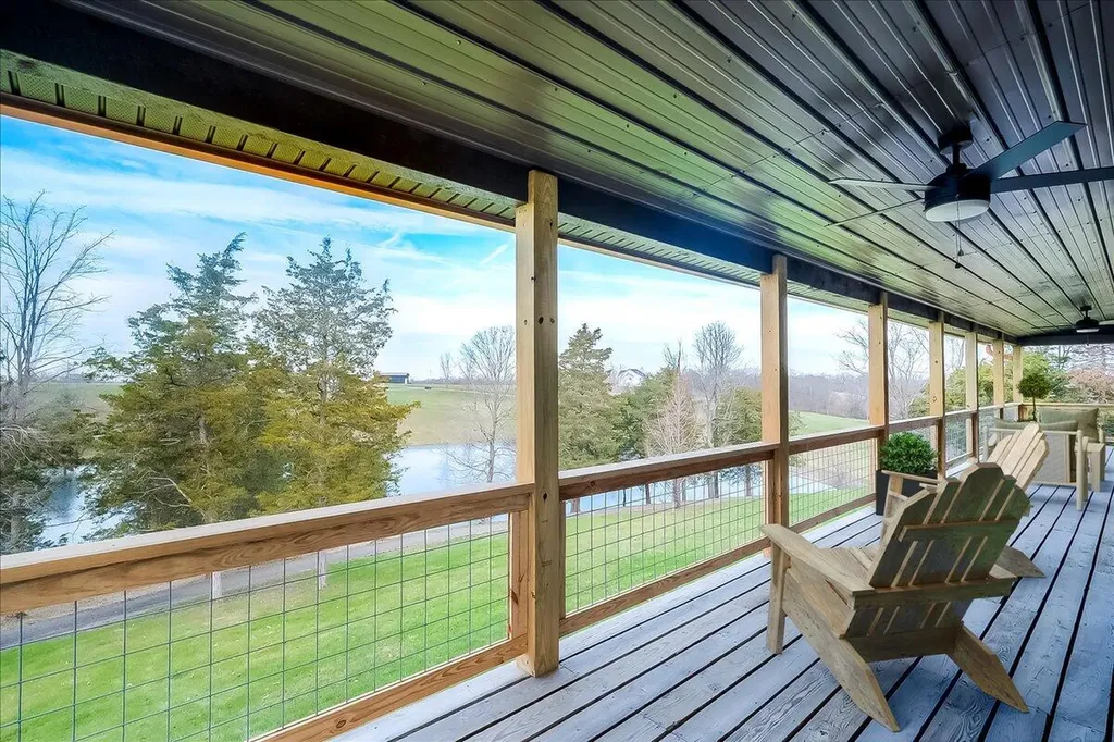 535 Twin Lakes Drive Lancaster KY 40444