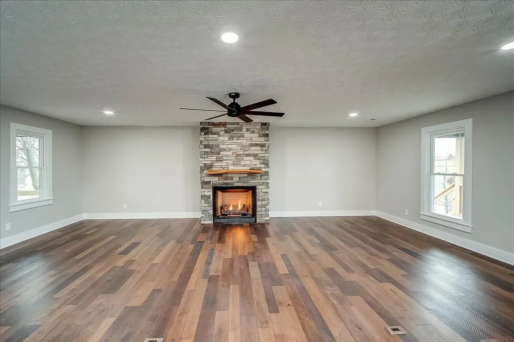 535 Twin Lakes Drive Lancaster KY 40444