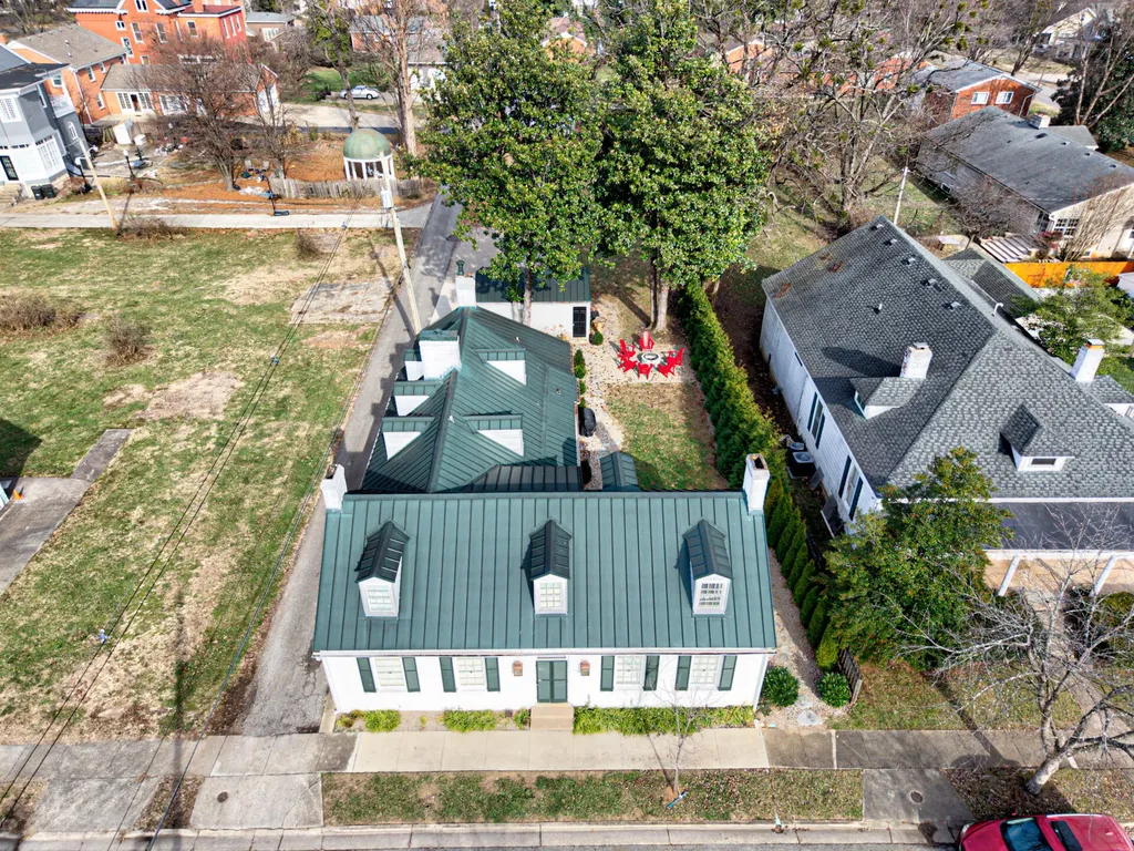 110 E Brashear Avenue Bardstown KY 40004