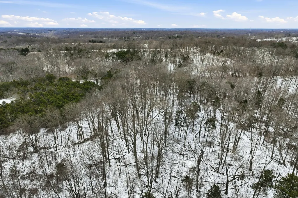 12.72 Acres Waddy Road Lawrenceburg KY 40342