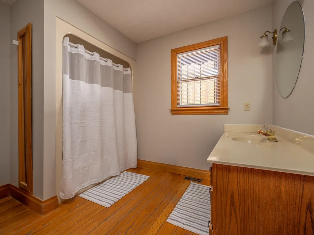 435 Hunters Lane Morehead KY 40351