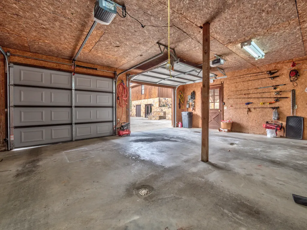 435 Hunters Lane Morehead KY 40351