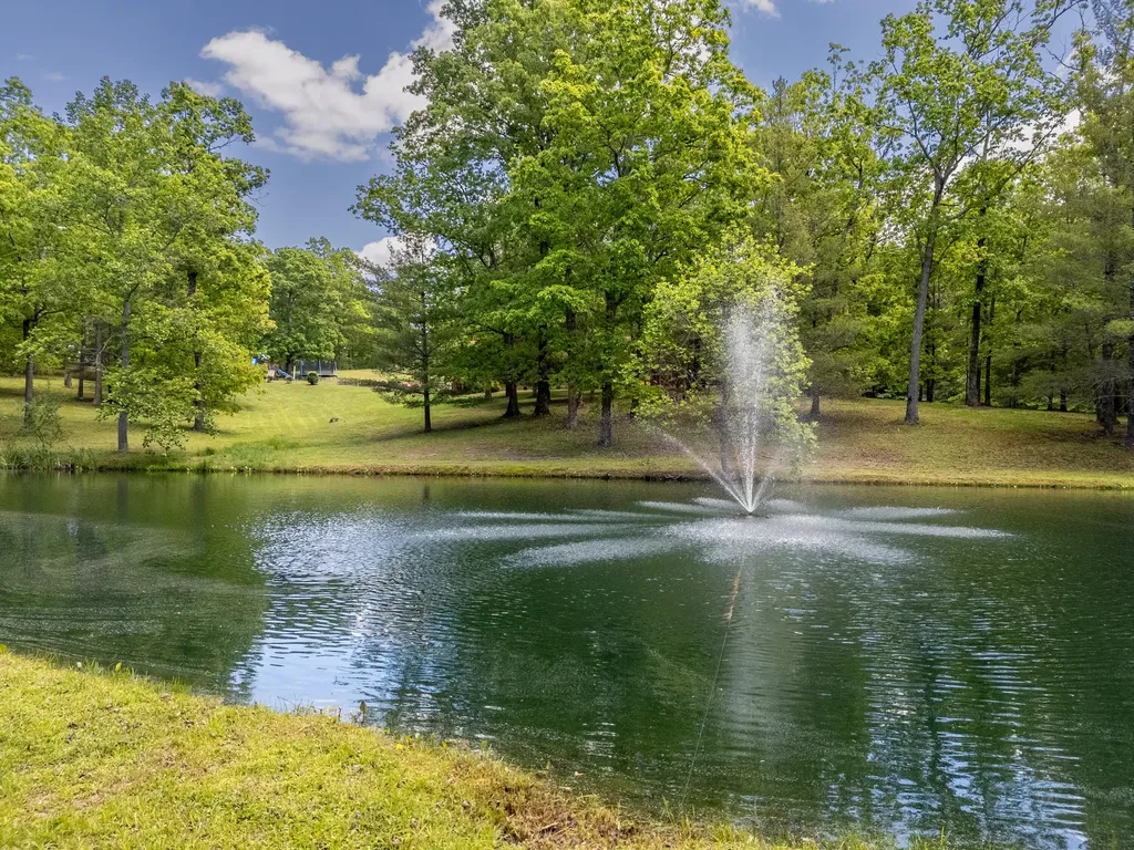435 Hunters Lane Morehead KY 40351