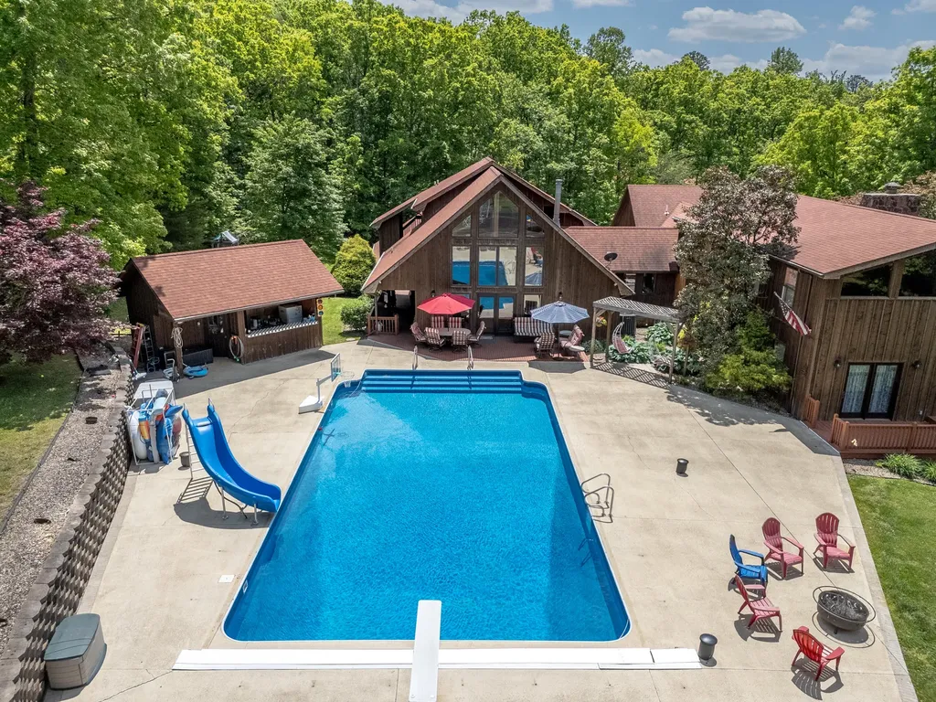 435 Hunters Lane Morehead KY 40351