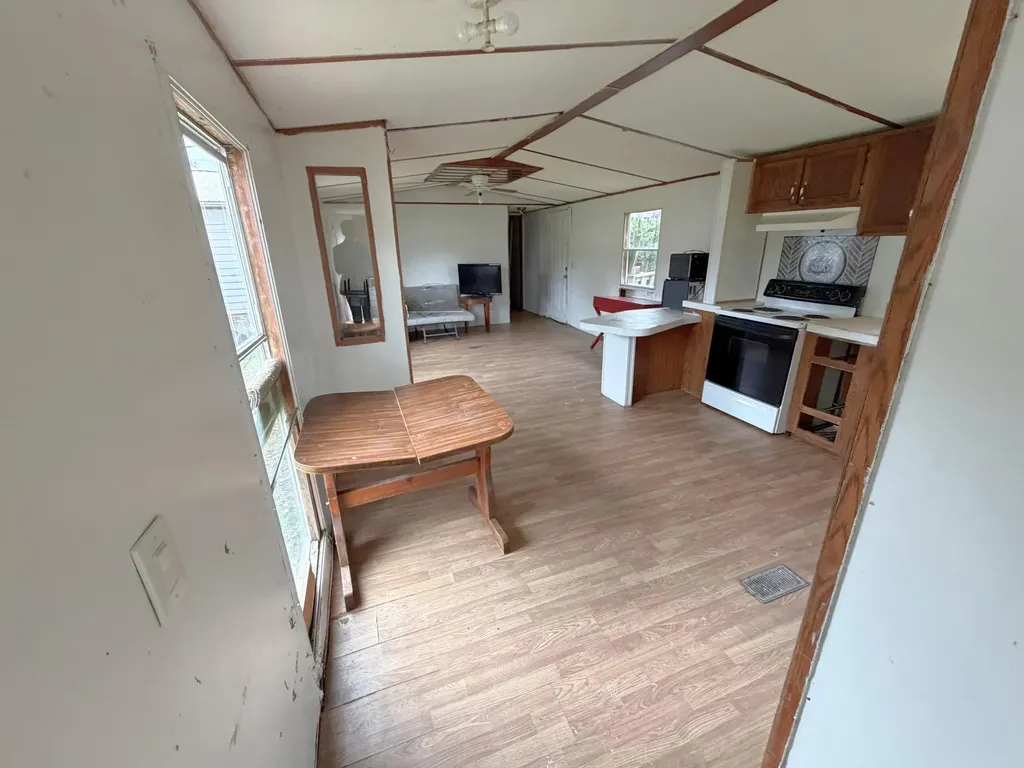 52 Drive Parker Lane Gray KY 40734